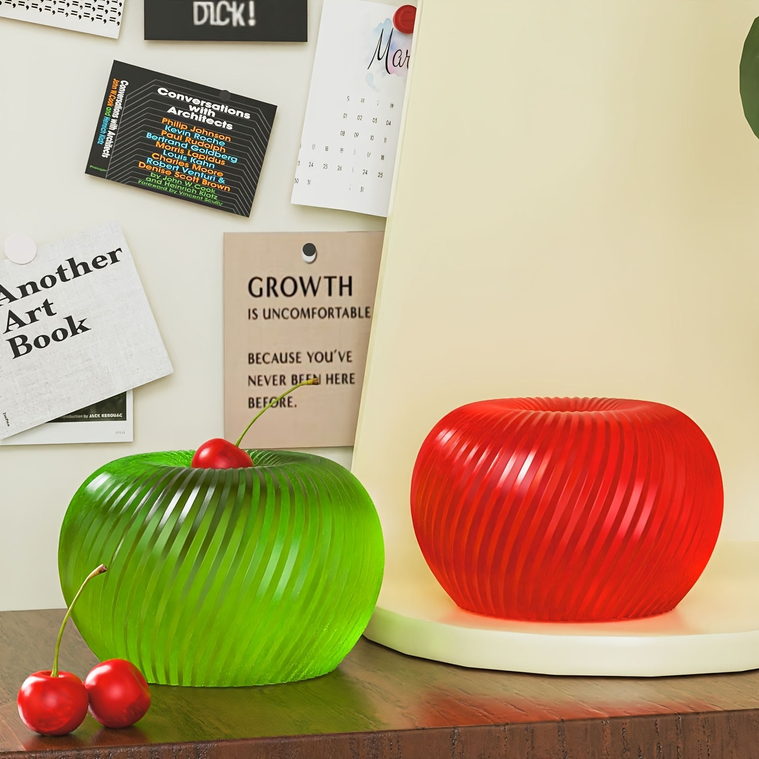 A trendy red apple silicone mo - đánh giá và giá Candle Making Design